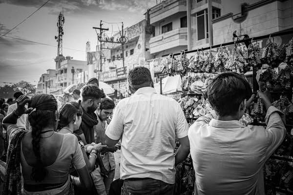 Analyser l'Interconnexion entre l'Expansion Urbaine et la Sécurité Alimentaire : Enjeux et Perspectives Innovantes